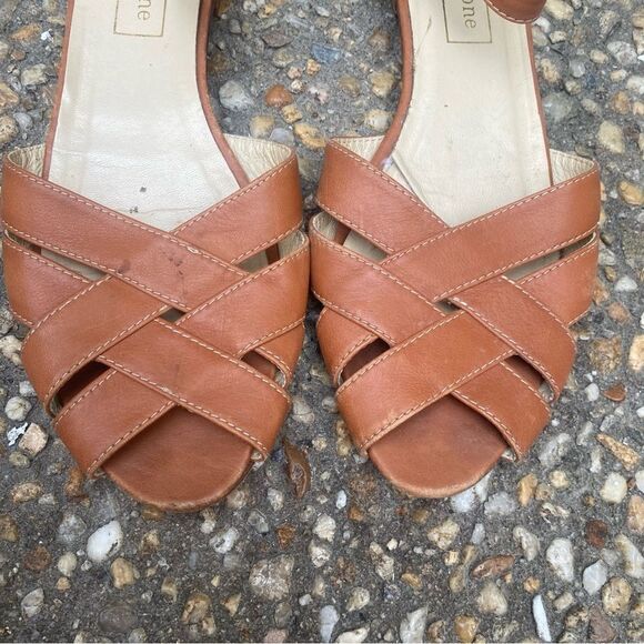 Vintage huarache style ankle strap flats made in Italy 8 N - Picture 5 of 5